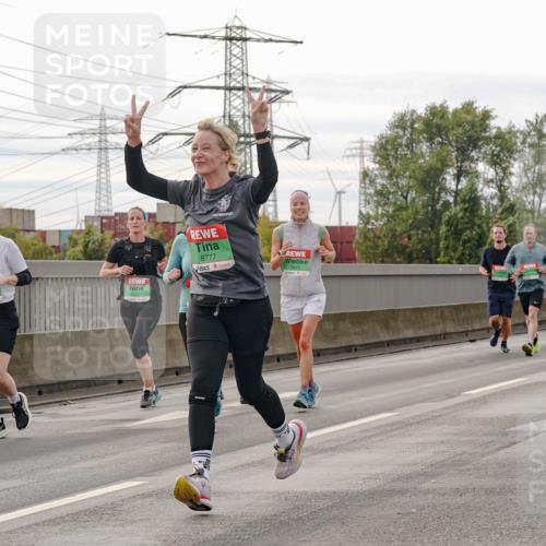 03.10.2025 - Köhlbrandbrückenlauf Michael Burmester http://msf.ph/oto/9162697 03.10.2025 16:07:12 Position 3 8777 meine-sportfotos.de