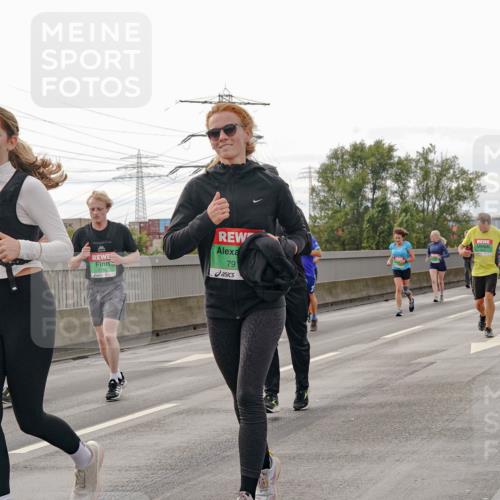 03.10.2025 - Köhlbrandbrückenlauf Michael Burmester http://msf.ph/oto/9162733 03.10.2025 16:07:24 Position 3 155, 79 meine-sportfotos.de