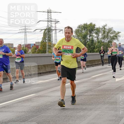 03.10.2025 - Köhlbrandbrückenlauf Michael Burmester http://msf.ph/oto/9162741 03.10.2025 16:07:27 Position 3 8507, 9297 meine-sportfotos.de