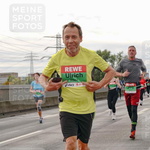 03.10.2025 - Köhlbrandbrückenlauf Michael Burmester http://msf.ph/oto/9162747 03.10.2025 16:07:29 Position 3 8507, 9297 meine-sportfotos.de