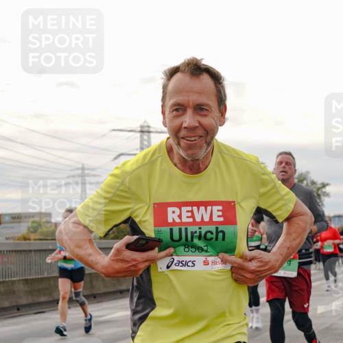 03.10.2025 - Köhlbrandbrückenlauf Michael Burmester http://msf.ph/oto/9162751 03.10.2025 16:07:29 Position 3 8507 meine-sportfotos.de