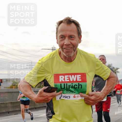 03.10.2025 - Köhlbrandbrückenlauf Michael Burmester http://msf.ph/oto/9162752 03.10.2025 16:07:29 Position 3 8507 meine-sportfotos.de