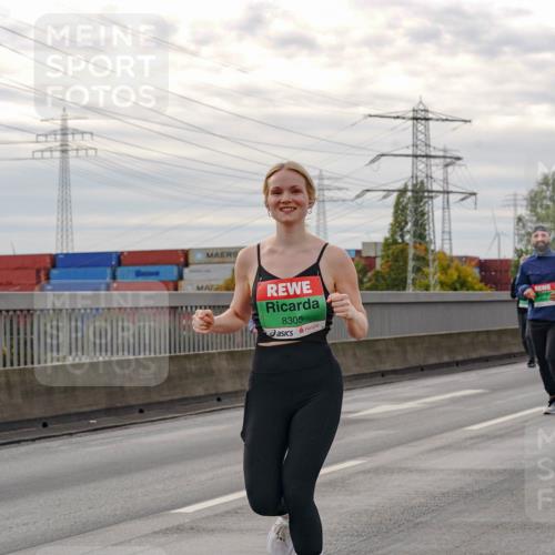 03.10.2025 - Köhlbrandbrückenlauf Michael Burmester http://msf.ph/oto/9162760 03.10.2025 16:07:32 Position 3 8305 meine-sportfotos.de