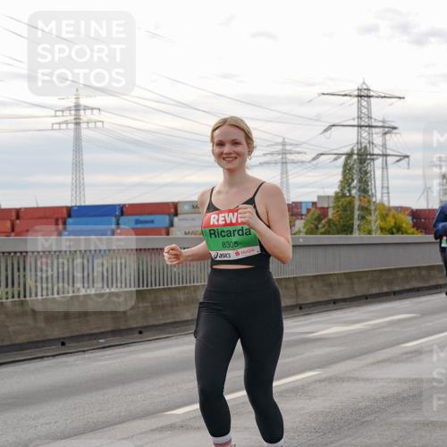 03.10.2025 - Köhlbrandbrückenlauf Michael Burmester http://msf.ph/oto/9162761 03.10.2025 16:07:32 Position 3 8305 meine-sportfotos.de