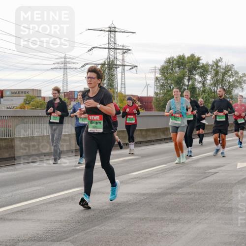 03.10.2025 - Köhlbrandbrückenlauf Michael Burmester http://msf.ph/oto/9162778 03.10.2025 16:07:37 Position 3 9631 meine-sportfotos.de