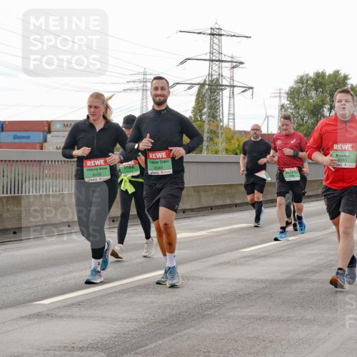 03.10.2025 - Köhlbrandbrückenlauf Michael Burmester http://msf.ph/oto/9162789 03.10.2025 16:07:41 Position 3 7680, 7784, 9683, 8448, 8349 meine-sportfotos.de