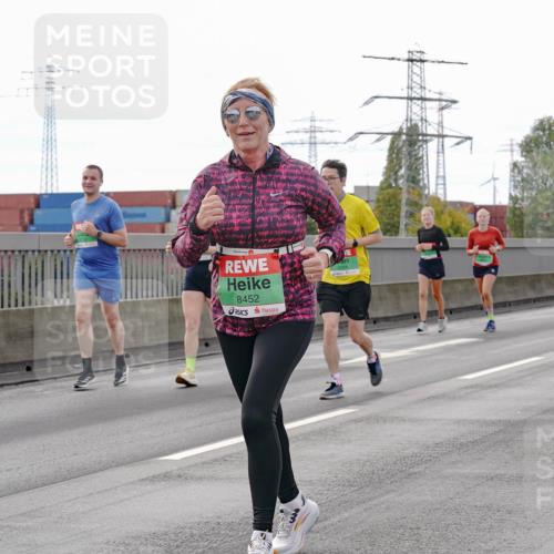 03.10.2025 - Köhlbrandbrückenlauf Michael Burmester http://msf.ph/oto/9162820 03.10.2025 16:07:51 Position 3 8452 meine-sportfotos.de