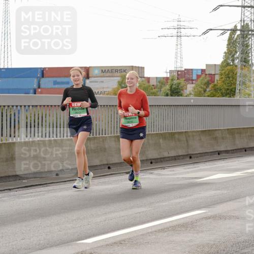 03.10.2025 - Köhlbrandbrückenlauf Michael Burmester http://msf.ph/oto/9162827 03.10.2025 16:07:54 Position 3 9615, 9616, 8187 meine-sportfotos.de