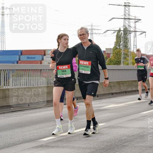 03.10.2025 - Köhlbrandbrückenlauf Michael Burmester http://msf.ph/oto/9162857 03.10.2025 16:08:03 Position 3 7817, 9412, 9411, 413 meine-sportfotos.de