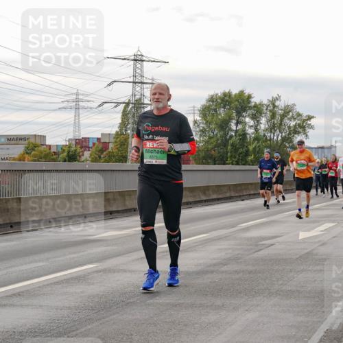 03.10.2025 - Köhlbrandbrückenlauf Michael Burmester http://msf.ph/oto/9162881 03.10.2025 16:08:09 Position 3 8375 meine-sportfotos.de