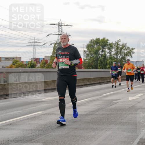 03.10.2025 - Köhlbrandbrückenlauf Michael Burmester http://msf.ph/oto/9162882 03.10.2025 16:08:09 Position 3 8375 meine-sportfotos.de