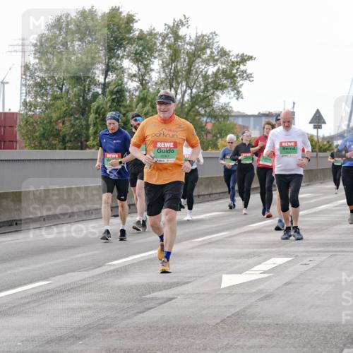 03.10.2025 - Köhlbrandbrückenlauf Michael Burmester http://msf.ph/oto/9162886 03.10.2025 16:08:11 Position 3 8287 meine-sportfotos.de