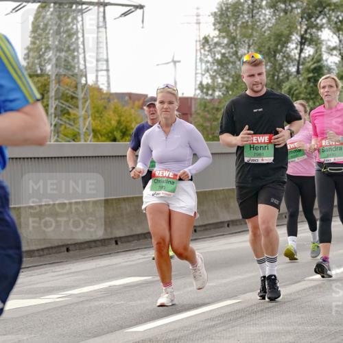 03.10.2025 - Köhlbrandbrückenlauf Michael Burmester http://msf.ph/oto/9162966 03.10.2025 16:08:40 Position 3 9462, 798, 7981, 8430 meine-sportfotos.de