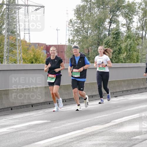 03.10.2025 - Köhlbrandbrückenlauf Michael Burmester http://msf.ph/oto/9162989 03.10.2025 16:08:47 Position 3 8914, 9553 meine-sportfotos.de