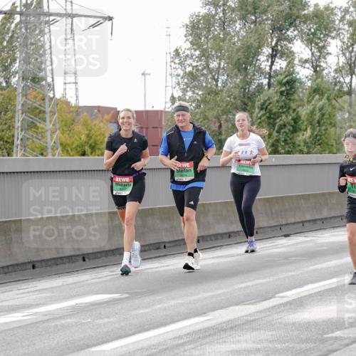 03.10.2025 - Köhlbrandbrückenlauf Michael Burmester http://msf.ph/oto/9162994 03.10.2025 16:08:47 Position 3 8917, 9553 meine-sportfotos.de