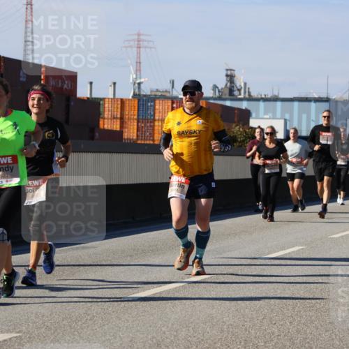 03.10.2025 - Köhlbrandbrückenlauf Strokosch-Dieckow http://msf.ph/oto/9163030 03.10.2025 13:00:19 Position 3 4620, 46, 9, 1861 meine-sportfotos.de