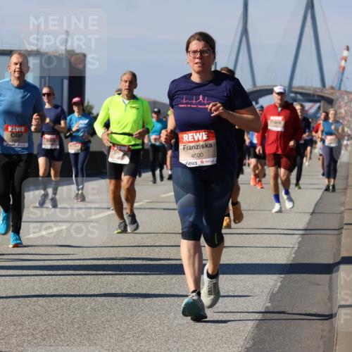 03.10.2025 - Köhlbrandbrückenlauf Strokosch-Dieckow http://msf.ph/oto/9163062 03.10.2025 13:00:31 Position 3 6697, 4600 meine-sportfotos.de