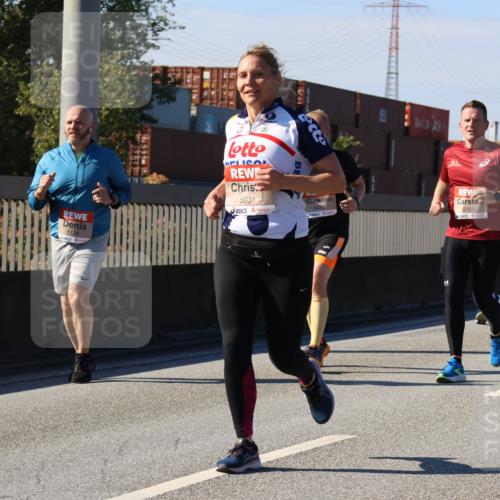 03.10.2025 - Köhlbrandbrückenlauf Strokosch-Dieckow http://msf.ph/oto/9163069 03.10.2025 13:00:34 Position 3 5129, 5031, 6153 meine-sportfotos.de