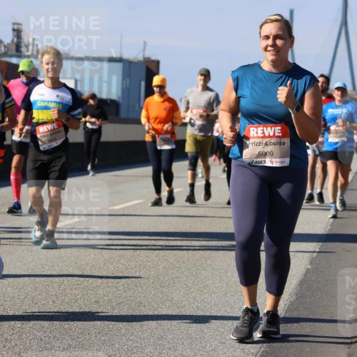 03.10.2025 - Köhlbrandbrückenlauf Strokosch-Dieckow http://msf.ph/oto/9163106 03.10.2025 13:00:46 Position 3 5386, 6634, 5009 meine-sportfotos.de