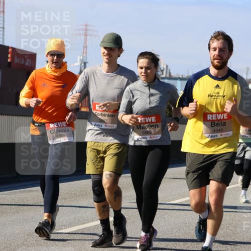 03.10.2025 - Köhlbrandbrückenlauf Strokosch-Dieckow http://msf.ph/oto/9163120 03.10.2025 13:00:51 Position 3 2004, 4828, 5867, 5868, 4548, 4144 meine-sportfotos.de