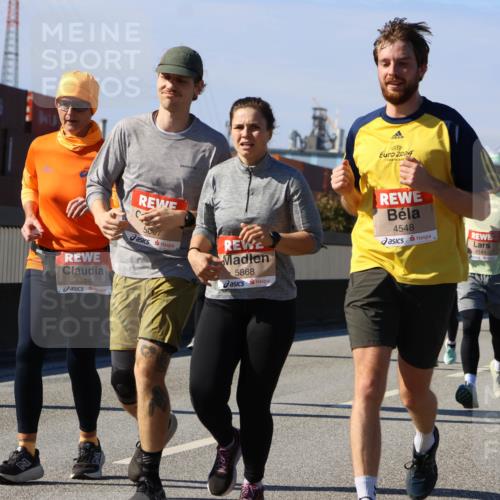 03.10.2025 - Köhlbrandbrückenlauf Strokosch-Dieckow http://msf.ph/oto/9163127 03.10.2025 13:00:51 Position 3 4828, 5007, 5868, 2004, 4548, 4144 meine-sportfotos.de