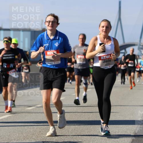 03.10.2025 - Köhlbrandbrückenlauf Strokosch-Dieckow http://msf.ph/oto/9163147 03.10.2025 13:00:58 Position 3 6812, 5570 meine-sportfotos.de