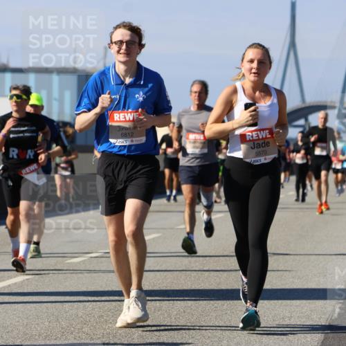 03.10.2025 - Köhlbrandbrückenlauf Strokosch-Dieckow http://msf.ph/oto/9163148 03.10.2025 13:00:58 Position 3 6812, 5570 meine-sportfotos.de