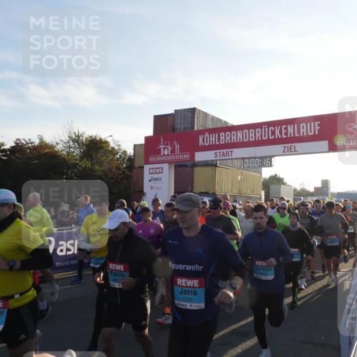 03.10.2025 - Köhlbrandbrückenlauf Matties Gatica Varas http://msf.ph/oto/9163218 03.10.2025 09:00:17 Ziel  meine-sportfotos.de