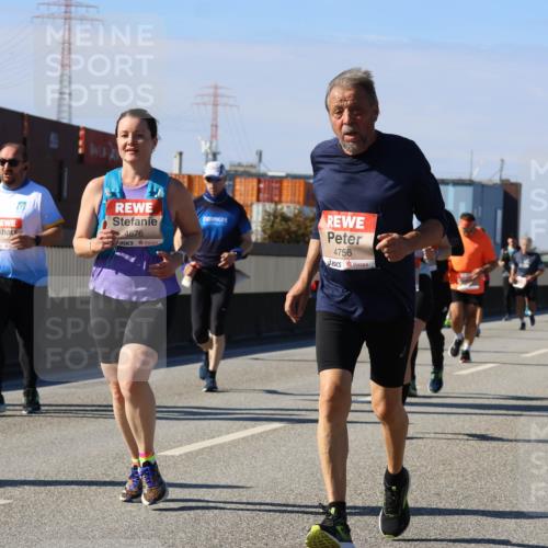 03.10.2025 - Köhlbrandbrückenlauf Strokosch-Dieckow http://msf.ph/oto/9163226 03.10.2025 13:01:23 Position 3 4676, 4756 meine-sportfotos.de