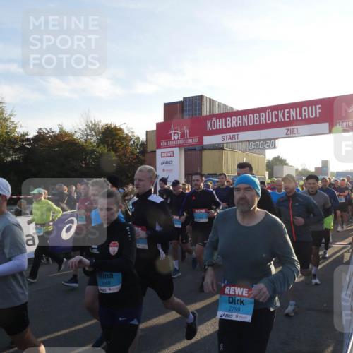 03.10.2025 - Köhlbrandbrückenlauf Matties Gatica Varas http://msf.ph/oto/9163230 03.10.2025 09:00:22 Ziel  meine-sportfotos.de