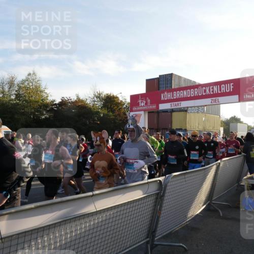 03.10.2025 - Köhlbrandbrückenlauf Matties Gatica Varas http://msf.ph/oto/9163245 03.10.2025 09:00:32 Ziel  meine-sportfotos.de