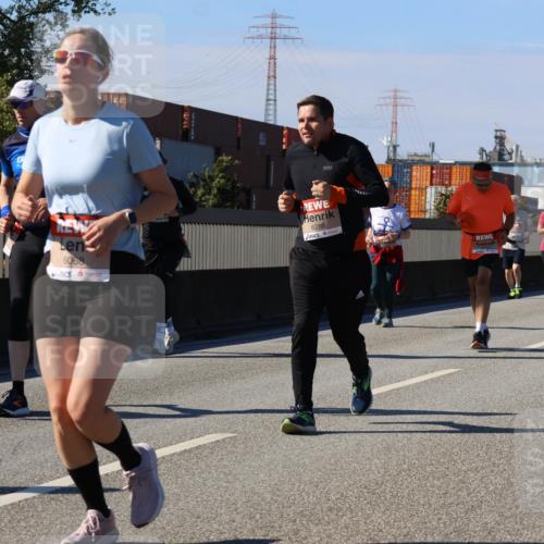 03.10.2025 - Köhlbrandbrückenlauf Strokosch-Dieckow http://msf.ph/oto/9163248 03.10.2025 13:01:26 Position 3  meine-sportfotos.de