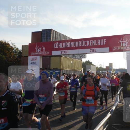 03.10.2025 - Köhlbrandbrückenlauf Matties Gatica Varas http://msf.ph/oto/9163280 03.10.2025 09:00:58 Ziel  meine-sportfotos.de