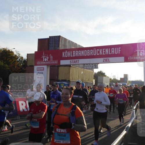 03.10.2025 - Köhlbrandbrückenlauf Matties Gatica Varas http://msf.ph/oto/9163285 03.10.2025 09:00:58 Ziel  meine-sportfotos.de