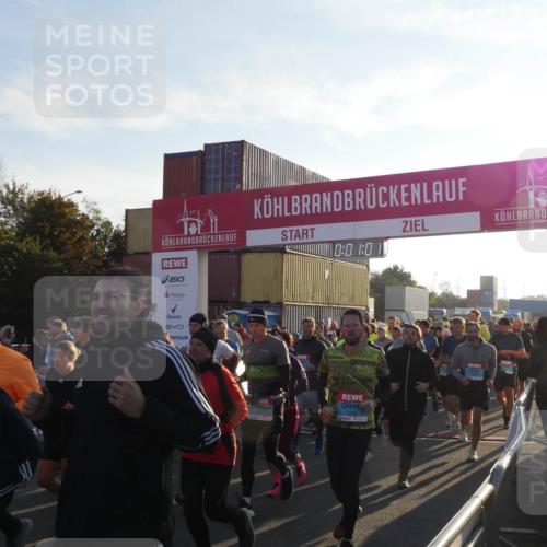 03.10.2025 - Köhlbrandbrückenlauf Matties Gatica Varas http://msf.ph/oto/9163300 03.10.2025 09:01:03 Ziel  meine-sportfotos.de