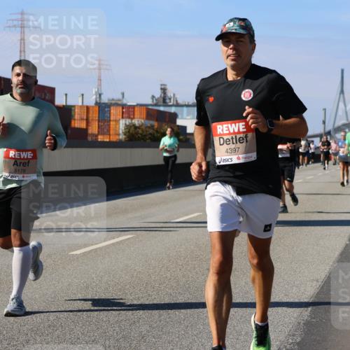 03.10.2025 - Köhlbrandbrückenlauf Strokosch-Dieckow http://msf.ph/oto/9163308 03.10.2025 13:01:43 Position 3 5178, 4397 meine-sportfotos.de