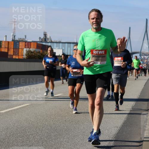 03.10.2025 - Köhlbrandbrückenlauf Strokosch-Dieckow http://msf.ph/oto/9163334 03.10.2025 13:01:52 Position 3 4721, 5148 meine-sportfotos.de
