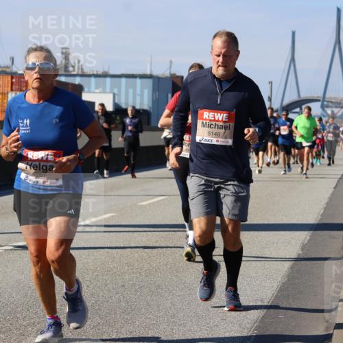 03.10.2025 - Köhlbrandbrückenlauf Strokosch-Dieckow http://msf.ph/oto/9163344 03.10.2025 13:01:54 Position 3 5267, 5148, 491 meine-sportfotos.de