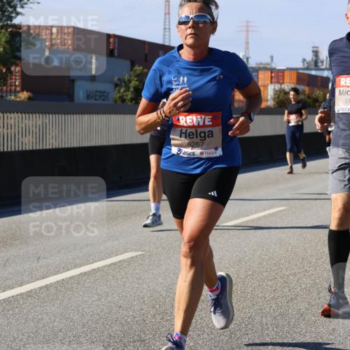 03.10.2025 - Köhlbrandbrückenlauf Strokosch-Dieckow http://msf.ph/oto/9163353 03.10.2025 13:01:55 Position 3 6267, 5148, 71 meine-sportfotos.de