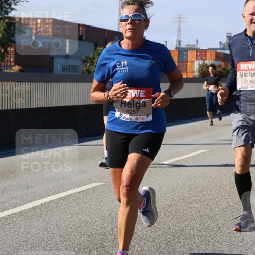 03.10.2025 - Köhlbrandbrückenlauf Strokosch-Dieckow http://msf.ph/oto/9163355 03.10.2025 13:01:55 Position 3 6267, 5148, 4971 meine-sportfotos.de