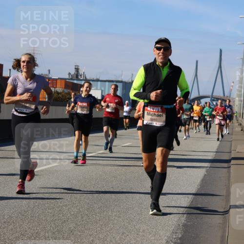 03.10.2025 - Köhlbrandbrückenlauf Strokosch-Dieckow http://msf.ph/oto/9163475 03.10.2025 13:02:46 Position 3 6780, 5160 meine-sportfotos.de