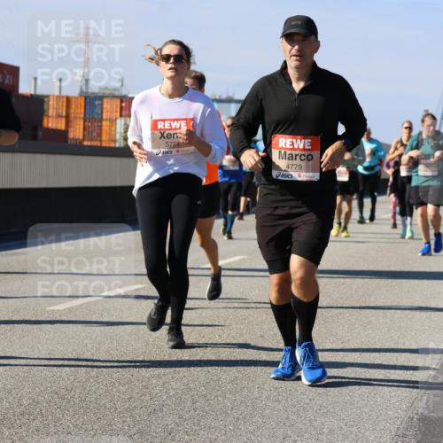 03.10.2025 - Köhlbrandbrückenlauf Strokosch-Dieckow http://msf.ph/oto/9163544 03.10.2025 13:03:01 Position 3 6332, 5774, 4779 meine-sportfotos.de