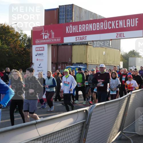 03.10.2025 - Köhlbrandbrückenlauf Matties Gatica Varas http://msf.ph/oto/9163579 03.10.2025 09:04:14 Ziel  meine-sportfotos.de