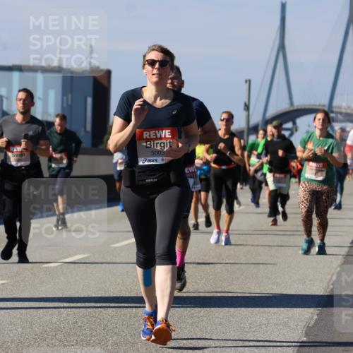 03.10.2025 - Köhlbrandbrückenlauf Strokosch-Dieckow http://msf.ph/oto/9163594 03.10.2025 13:03:17 Position 3 5003 meine-sportfotos.de