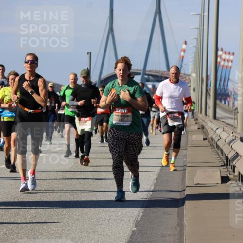 03.10.2025 - Köhlbrandbrückenlauf Strokosch-Dieckow http://msf.ph/oto/9163596 03.10.2025 13:03:21 Position 3 4291 meine-sportfotos.de