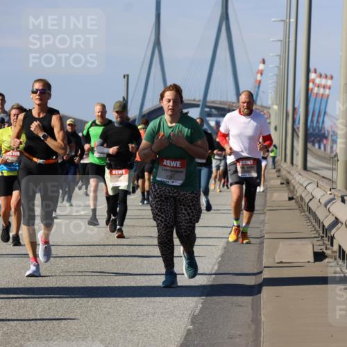 03.10.2025 - Köhlbrandbrückenlauf Strokosch-Dieckow http://msf.ph/oto/9163598 03.10.2025 13:03:21 Position 3 4291 meine-sportfotos.de