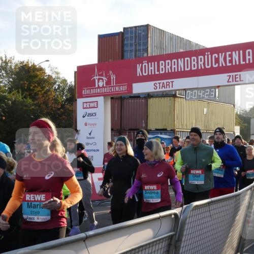 03.10.2025 - Köhlbrandbrückenlauf Matties Gatica Varas http://msf.ph/oto/9163621 03.10.2025 09:04:25 Ziel  meine-sportfotos.de