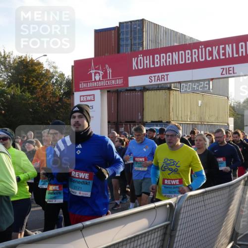 03.10.2025 - Köhlbrandbrückenlauf Matties Gatica Varas http://msf.ph/oto/9163628 03.10.2025 09:04:27 Ziel  meine-sportfotos.de