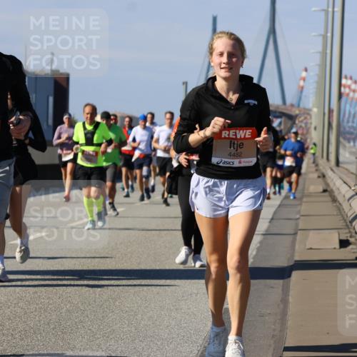 03.10.2025 - Köhlbrandbrückenlauf Strokosch-Dieckow http://msf.ph/oto/9163691 03.10.2025 13:03:55 Position 3 4481, 4482 meine-sportfotos.de