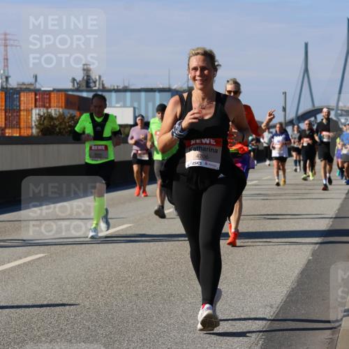 03.10.2025 - Köhlbrandbrückenlauf Strokosch-Dieckow http://msf.ph/oto/9163693 03.10.2025 13:03:59 Position 3 4706 meine-sportfotos.de